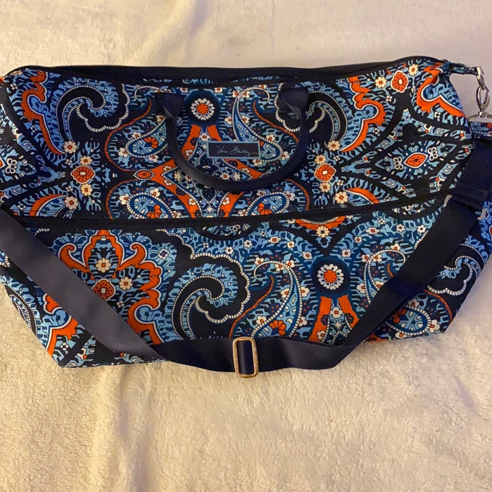 VERA BRADLEY expandable weekender